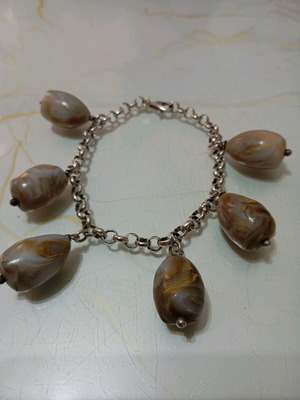 Silver bracelet with agate like new
