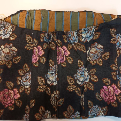 Milk and Honey embroidered brocade corset size XL like new
