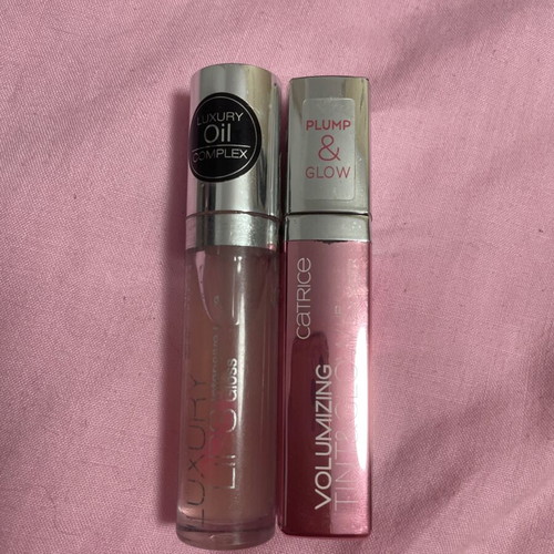 Lip oil and lip plumping Catrice used, pack