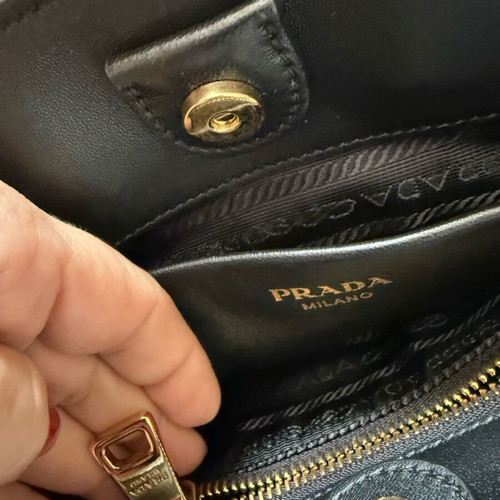 Τσάντα Prada χιαστί μαύρη καινούργια