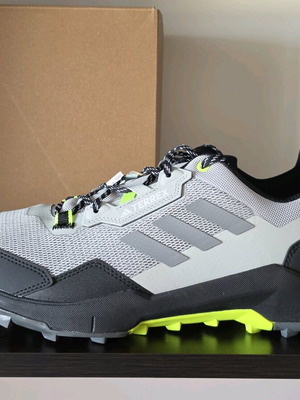 Adidas Terrex AX4 νέα αθλητικά παπούτσια