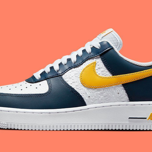 Nike Air Force 1 Low FJ4209-400 new in box, blue