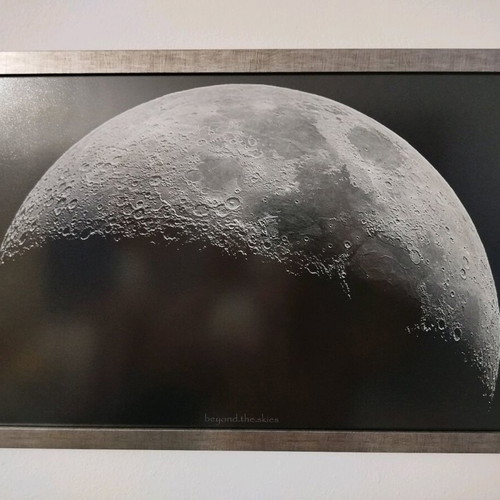 Moon photograph in frame new, phase 31%