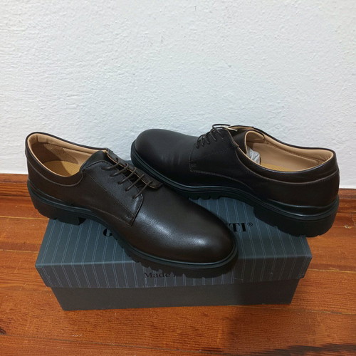 Giovanni Conti leather brown derby shoes new, size 41