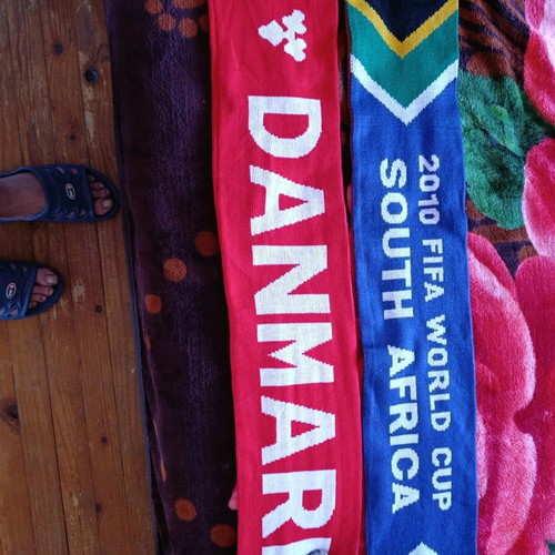 Sports scarves like new, set of 2, length 140 cm