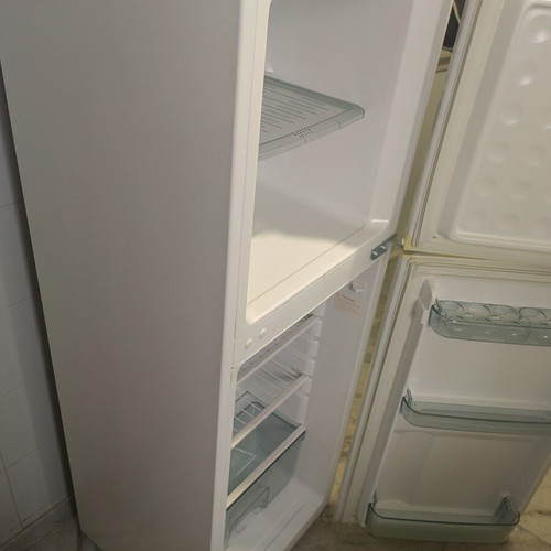 Trenton 156 refrigerator dimensions 135x48 like new