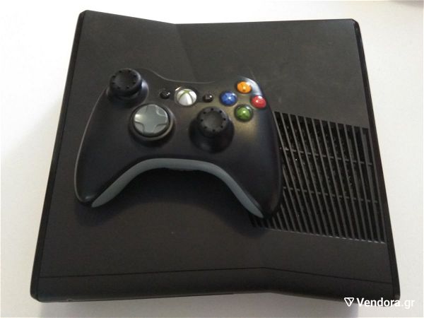  Xbox 360 se aristi katastasi + kinect + extras + games