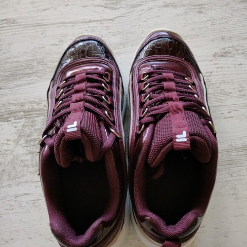 Fila sneakers like new, bordo color, size 38