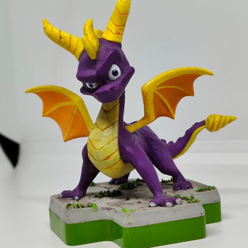 Spyro The Dragon Totaku Collection 10cm figure hand-painted like new