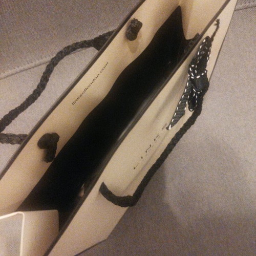 Links of London paper bag like new