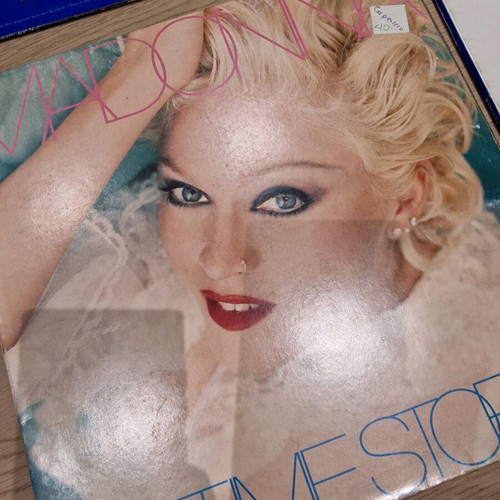 Madonna vinyl records used, set of 4, pop