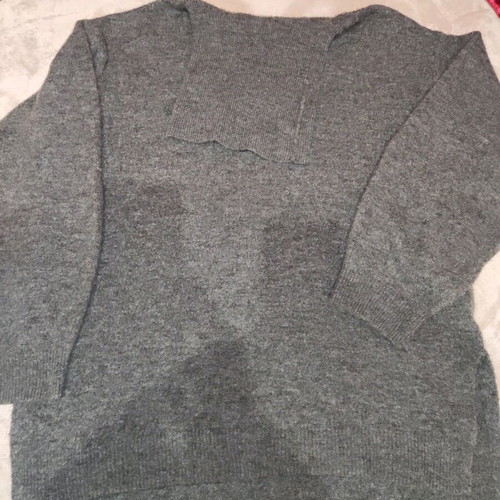 H&M turtleneck sweater like new, charcoal gray wool asymmetric