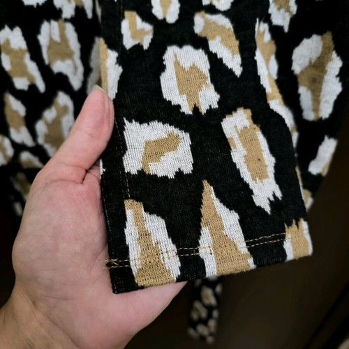 Vila knitted wrap cardigan XL like new, black and beige