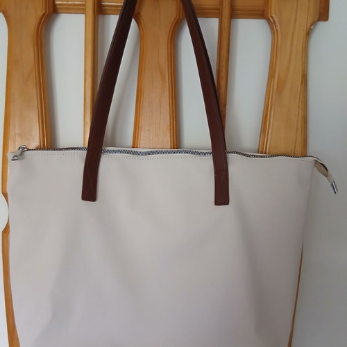 LC Waikiki shoulder bag like new, ivory with brown handles