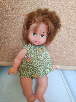 Vintage doll 1980 used