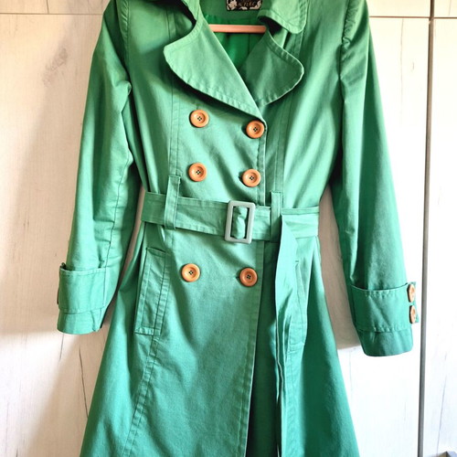 Trench coat size S/M, green