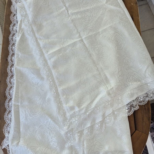 White floral tablecloth with delicate lace edges like new