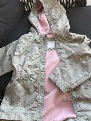 Cool Club kids jacket like new, floral khaki with pink fleece lining size 98