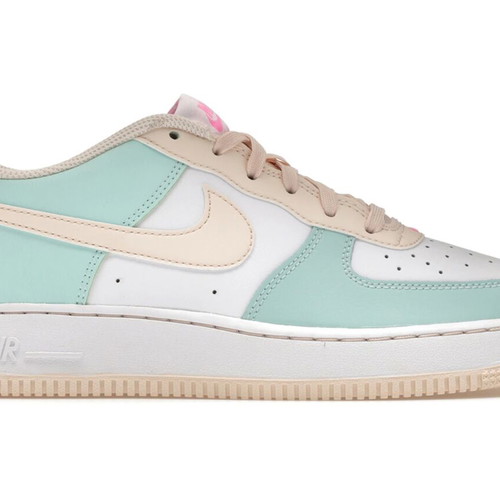 Nike Air Force 1 Low Emerald Rise Guava Ice GS sneakers size EU40