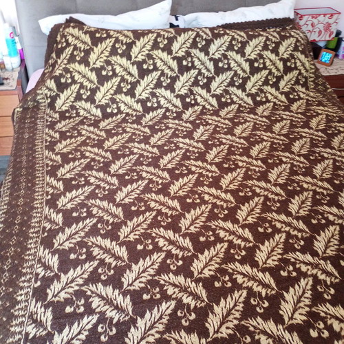 Wool Blanket like new with handmade crochet lace, 1.70x2.40m