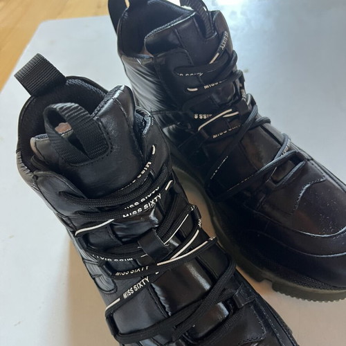 Miss Sixty platform leather shoes size 38, black