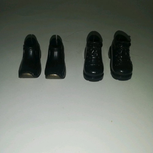 My Scene 2 pairs of shoes for boys like new, pack
