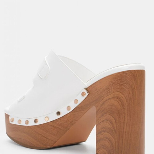 Clogs with double buckles white, like new, heel 11cm