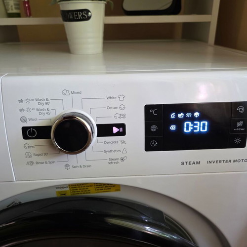 Whirlpool washing machine with dryer like new, 6 kg capacity