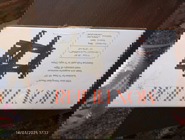βάση τηλεόρασης