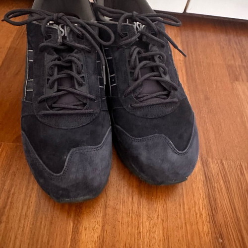 Asics Gel-Respector Indian Ink navy blue suede sneakers like new
