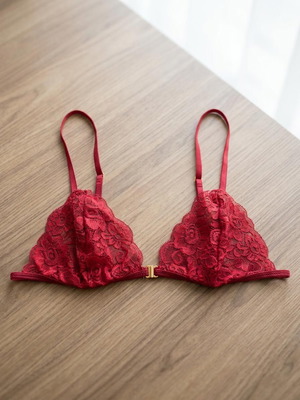 Lace bra wireless size 75c new