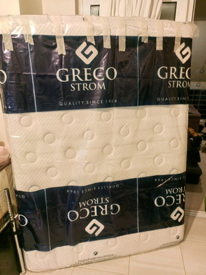 Κρεβάτι από μασίφ ξύλο με στρώμα Greco Strom Life μεταχειρισμένο