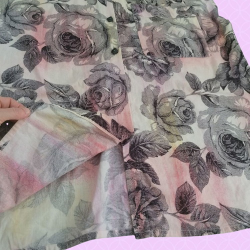 Vintage short-sleeve shirt like new with floral watercolor design