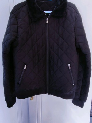 Women's black jacket size L with fur collar and elastic new