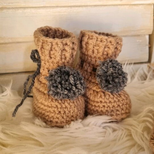 Handmade knitted set for babies new