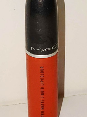 MAC Matte Liquid Lipcolour Quite The Standout like new