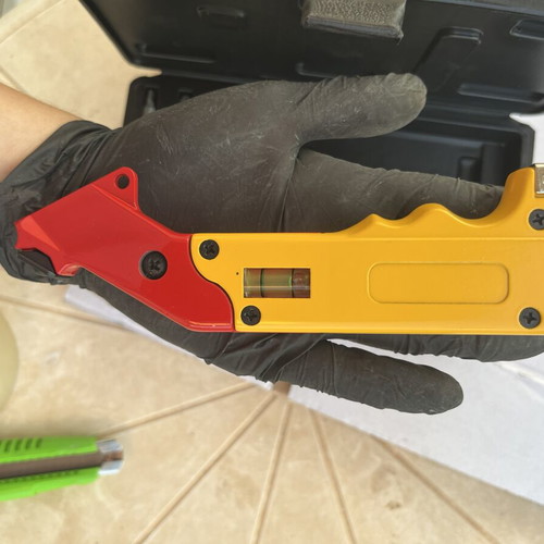 Multitool 8-in-1 OEM construction tool new