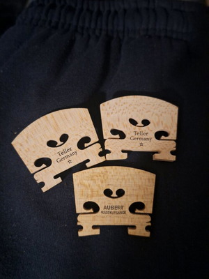 Violin bridges 3/4 new, pack of 3 pieces, 2 German and 1 French