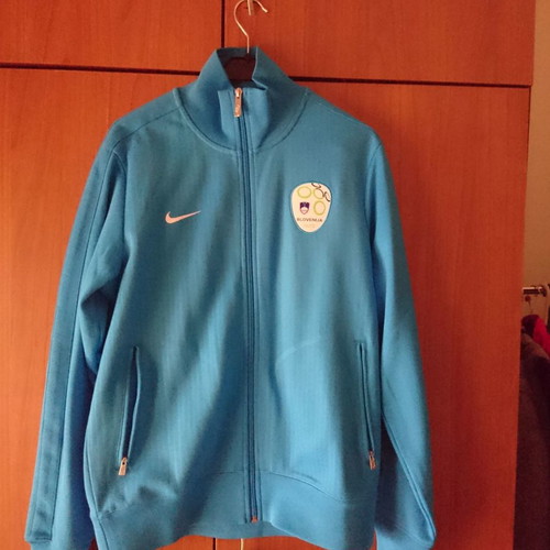 Nike large used bundle with clothes and shoes size medium