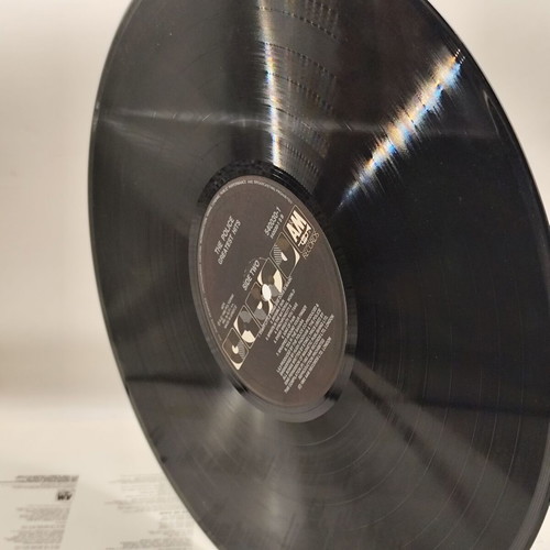 Police Greatest Hits vinyl record near mint, rock