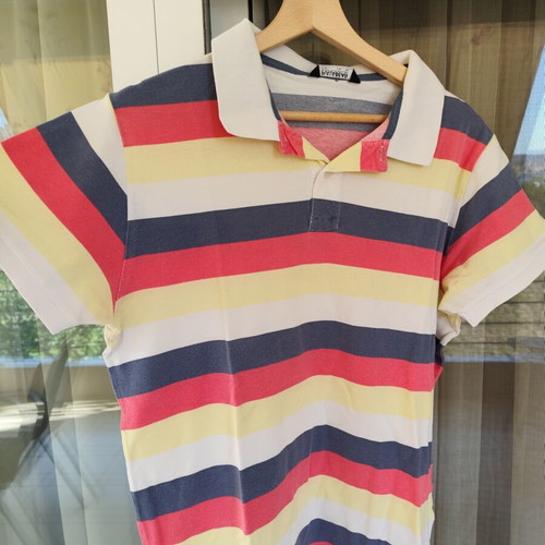Pull & Bear multicolor short sleeve shirt used, size L, with small hole