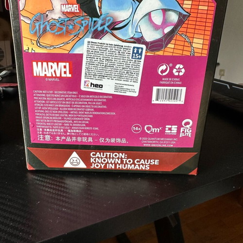 Q figure Ghost Spider like new
