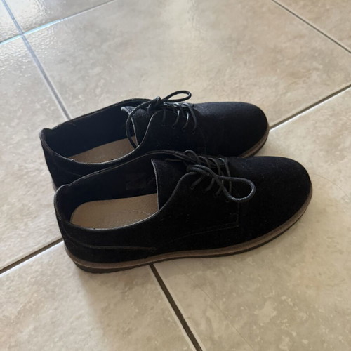 Black women's loafers with laces, size 38