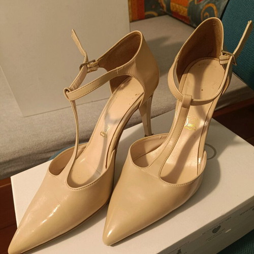 Beige pumps used size 39