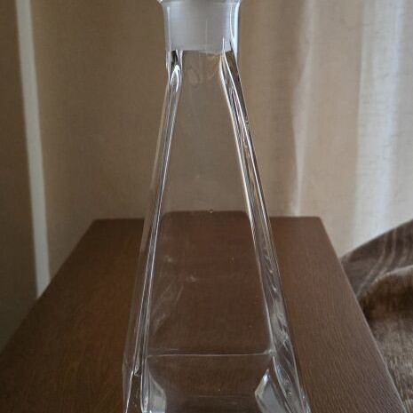 Crystal carafe like new, height 33cm, base 10×10cm