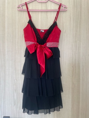 Be You dress used, black and red, size S