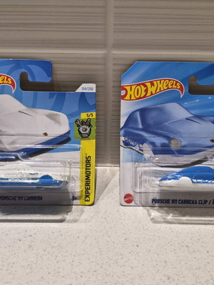 Hot Wheels Porsche 911 Carrera clip keychain pack new