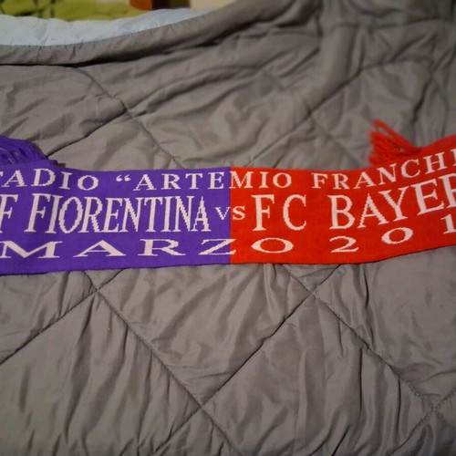 Bayern Munich - Fiorentina Scarf like new, authentic