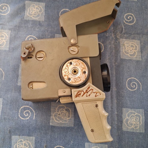 Sankyo Movimat vintage mechanical 8mm film camera used, not working
