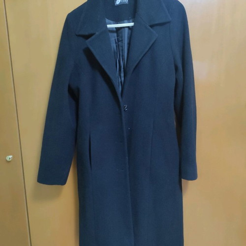 Black classic line coat medium large in very good condition